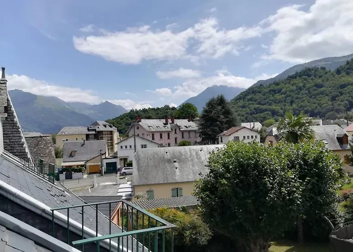 アパート Chaleureux, Montagne Et Cures アルジュレス・ガゾスト